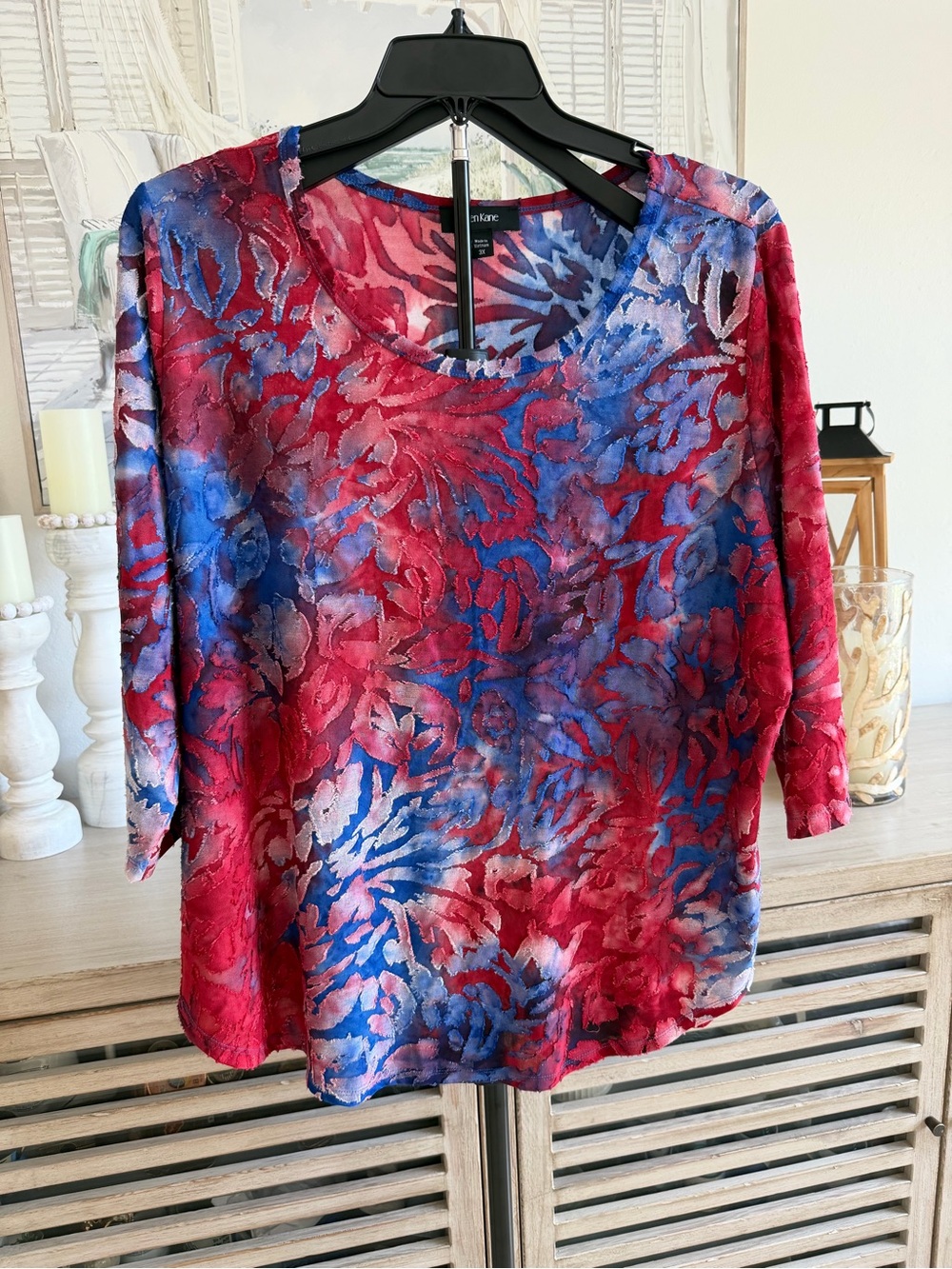 Karen Kane Plus Size 3/4 Sleeve Burnout Shirttail Top